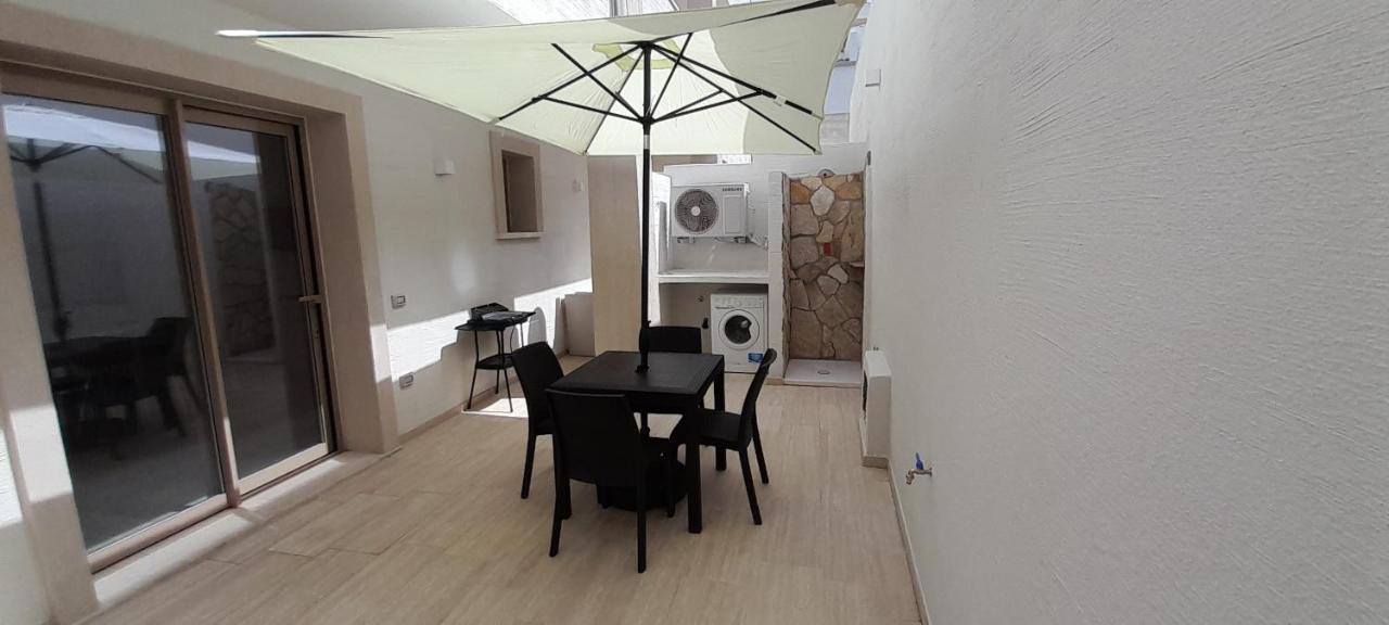 Villasimius Appartamento "Il Ginepro" ภายนอก รูปภาพ